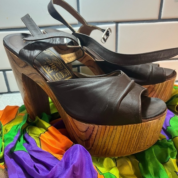 Vintage platform wooden heels goody two shoes  size 7 brown SUPER RARE !!! - Picture 2 of 11